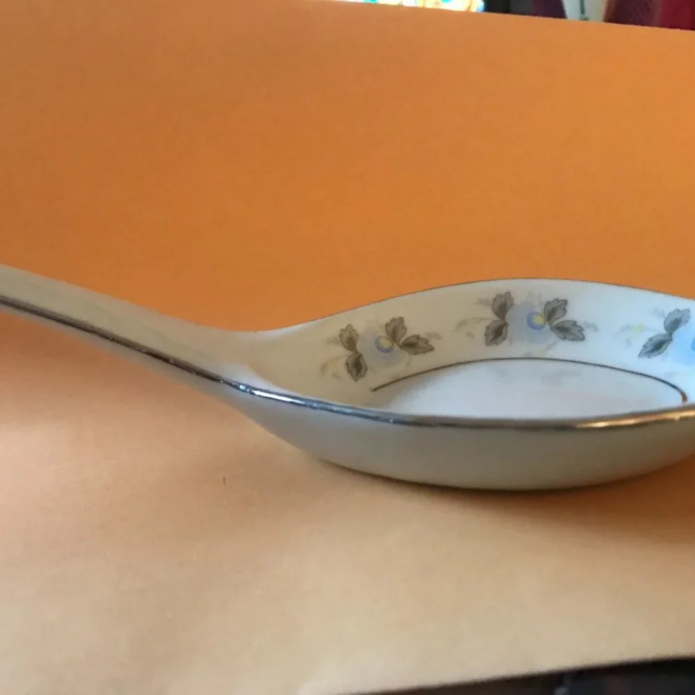 Porcelain Chinese Soup Spoon